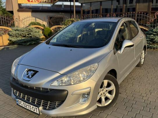 Peugeot 308
                             2009г. в рассрочку