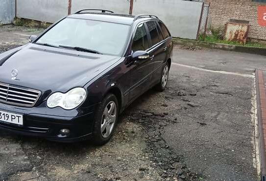 Mercedes-benz C-class                         2006г. в рассрочку
