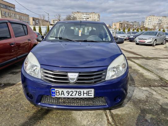 Dacia Sandero                         2009г. в рассрочку