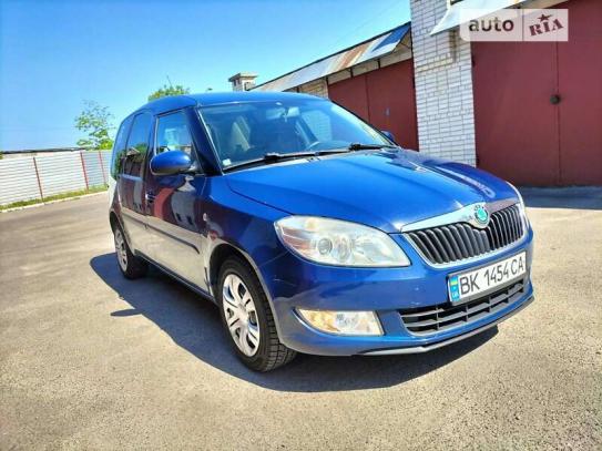 Skoda Roomster 2011г. в рассрочку