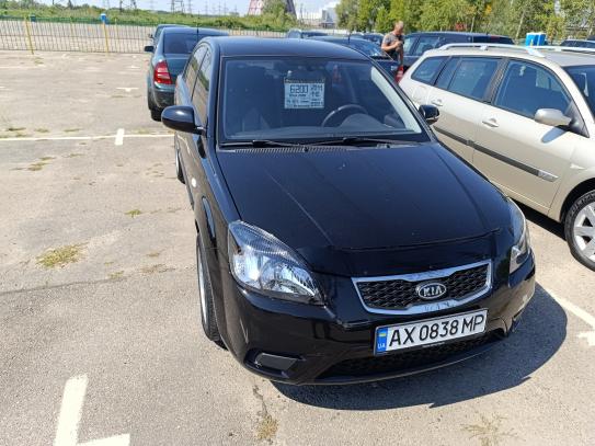 Kia Rio 2011р. у розстрочку