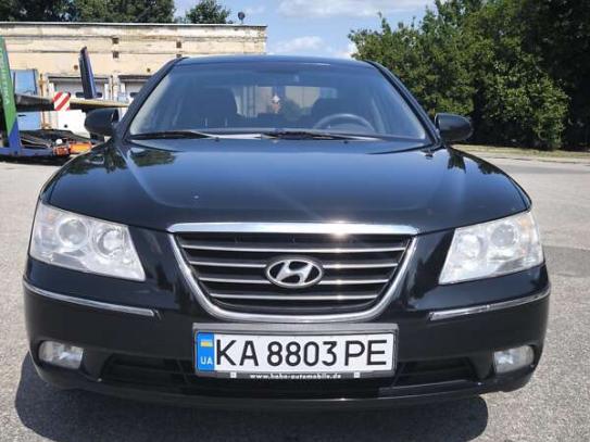 Hyundai Sonata                          2008г. в рассрочку