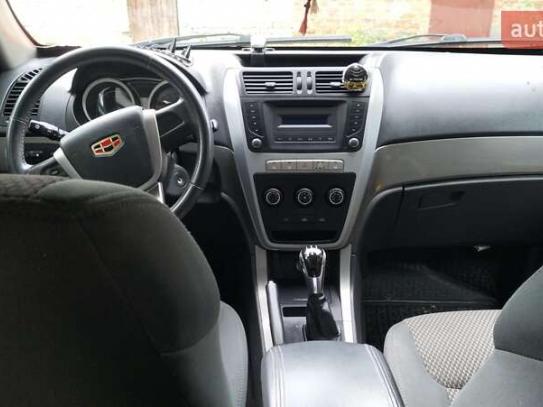 Geely Emgrand x7
                      2014г. в рассрочку