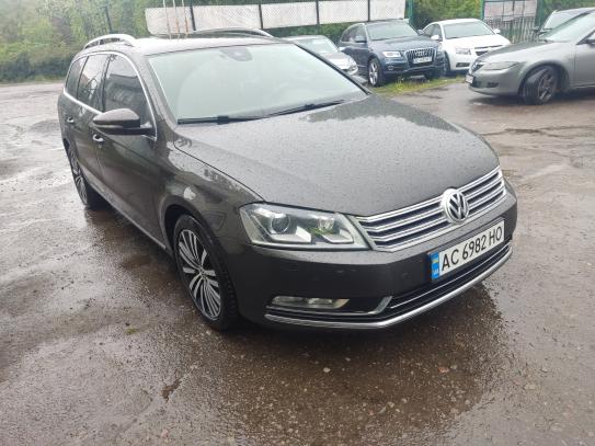 Volkswagen Passat                          2014г. в рассрочку