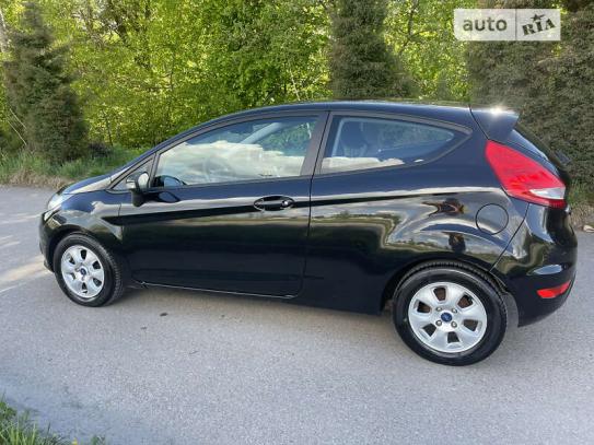 Ford Fiesta 2011г. в рассрочку