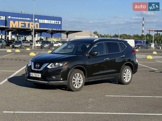 Nissan Rogue                           2017г. в рассрочку