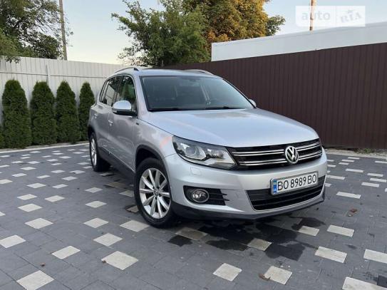 Volkswagen Tiguan 2016г. в рассрочку