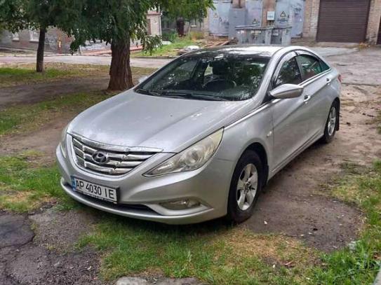 Hyundai Sonata 2011г. в рассрочку