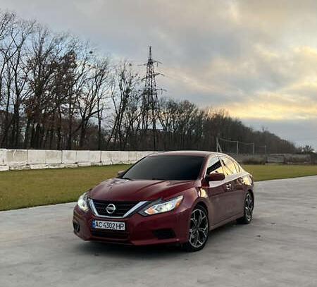 Nissan Altima 2016г. в рассрочку