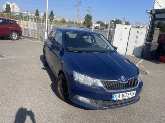 Skoda Fabia 2017г. в рассрочку