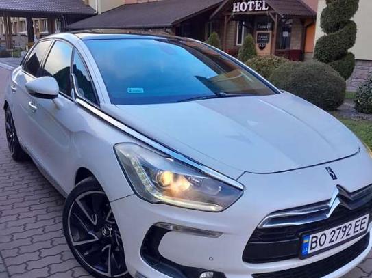 Citroen Ds5
                             2012г. в рассрочку