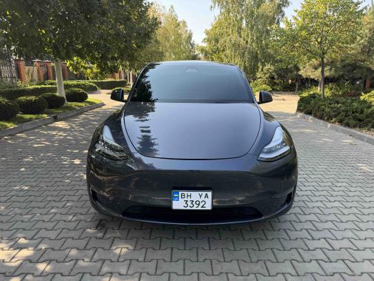 Tesla Model y 2021г. в рассрочку