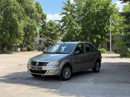 Renault Logan 2010г. в рассрочку