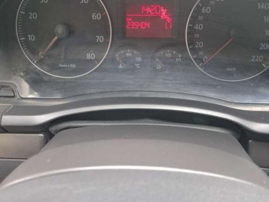 Volkswagen Golf
                            2004г. в рассрочку