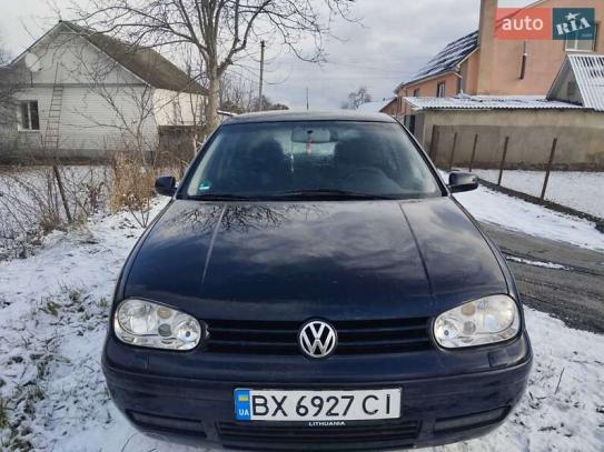 Volkswagen Golf                            2002г. в рассрочку