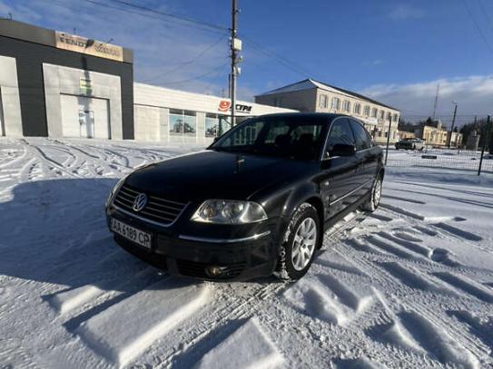 Volkswagen Passat 2003р. у розстрочку