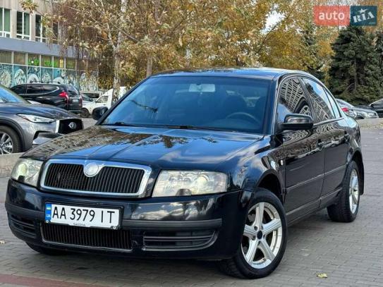 Skoda Superb
                          2006г. в рассрочку