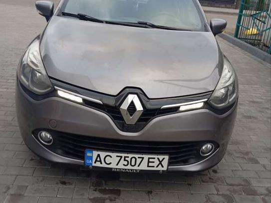 Renault Clio 2013г. в рассрочку