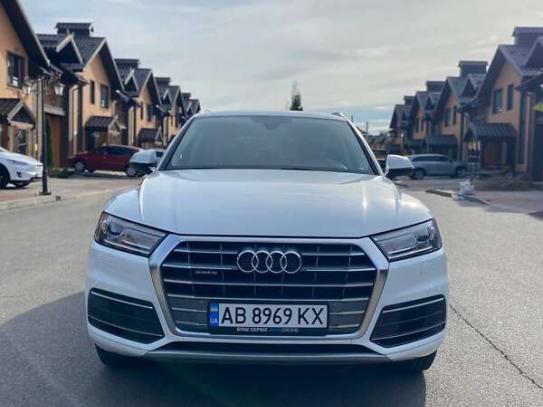 Audi Q5
                              2018г. в рассрочку