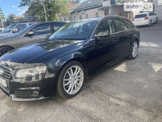 Audi A4 2010г. в рассрочку