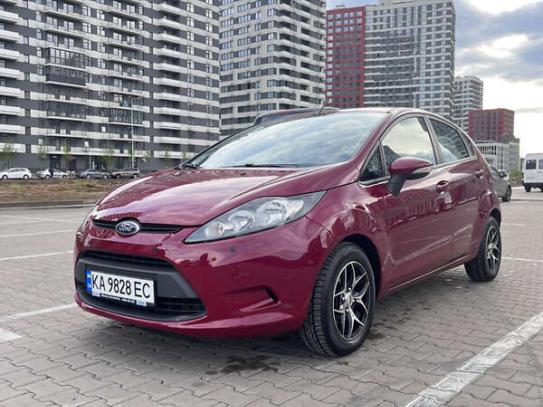 Ford Fiesta                          2011г. в рассрочку