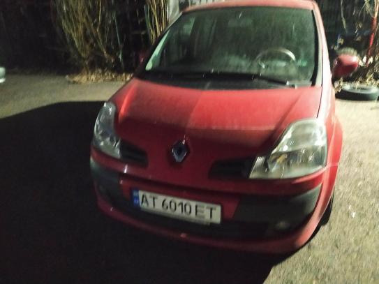 Renault Modus                           2009г. в рассрочку