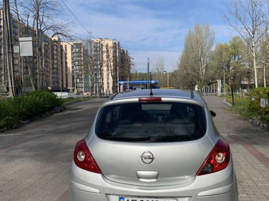 Opel Corsa                           2014г. в рассрочку