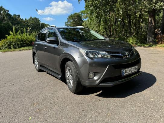 Toyota Rav4 2013р. у розстрочку