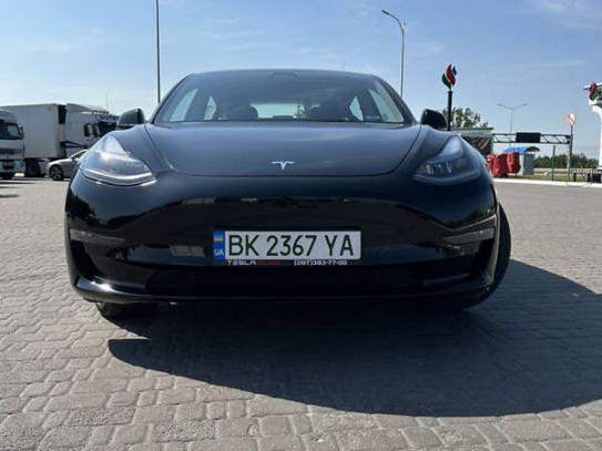 Tesla Model 3
                         2022г. в рассрочку