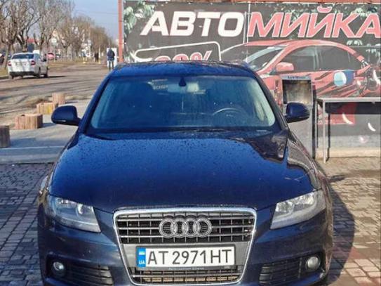 Audi A4                              2008г. в рассрочку