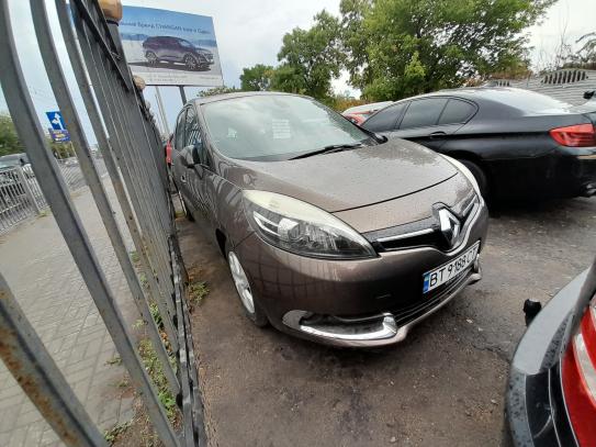 Renault Scenic 2012г. в рассрочку