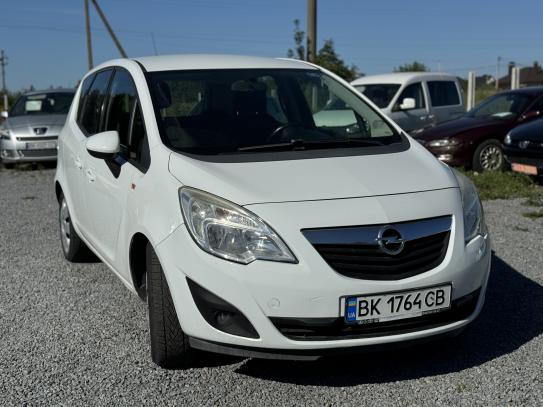 Opel Meriva 2010р. у розстрочку