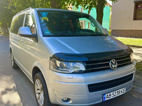 Volkswagen Transporter 2015г. в рассрочку