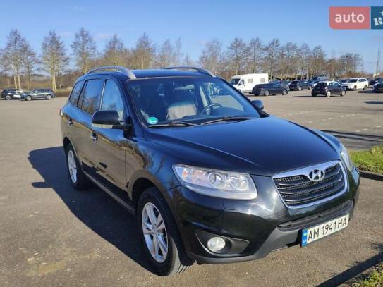 Hyundai Santa fe                        2011г. в рассрочку