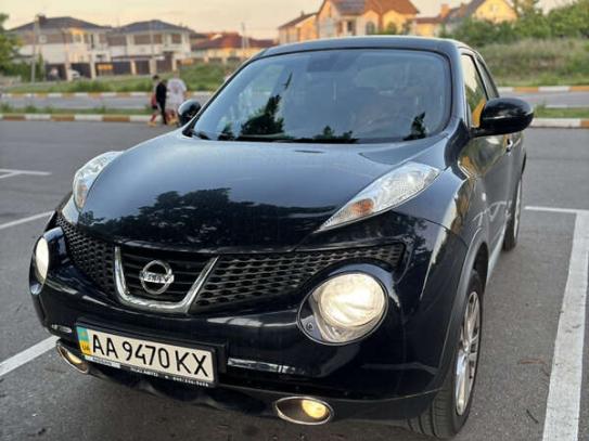 Nissan Juke                            2011г. в рассрочку