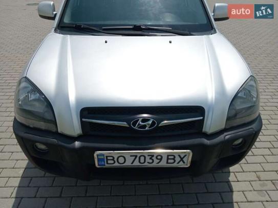 Hyundai Tucson                          2011г. в рассрочку