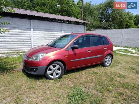 Ford Fiesta 2006г. в рассрочку