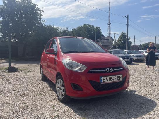Hyundai I10                             2011г. в рассрочку