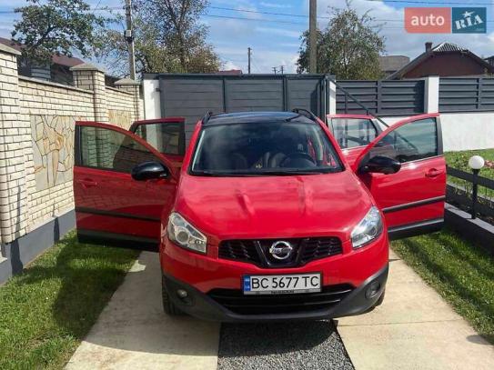 Nissan Qashqai                         2012г. в рассрочку