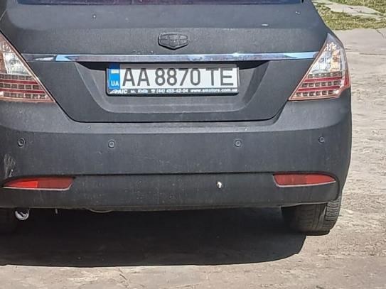 Geely Emgrand                         2011г. в рассрочку