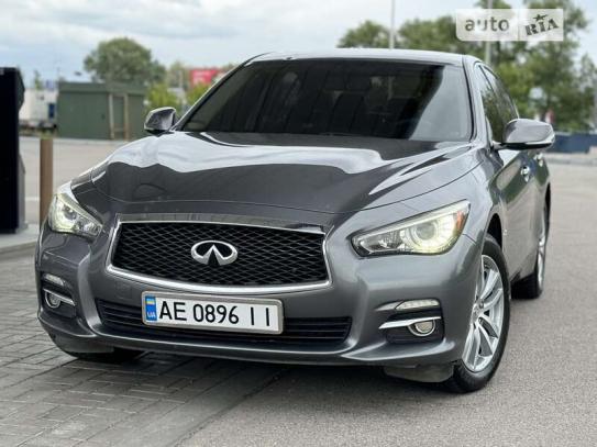 Infiniti Q50 2016р. у розстрочку