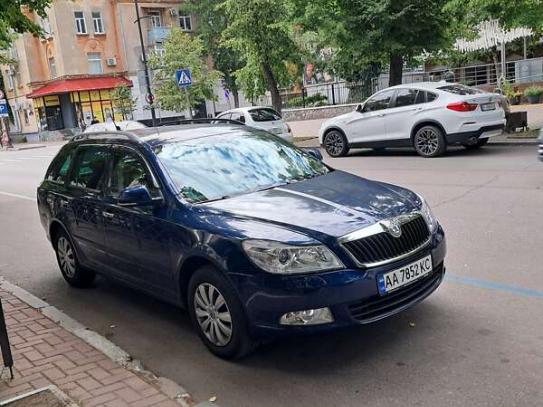 Skoda Octavia
                         2011г. в рассрочку