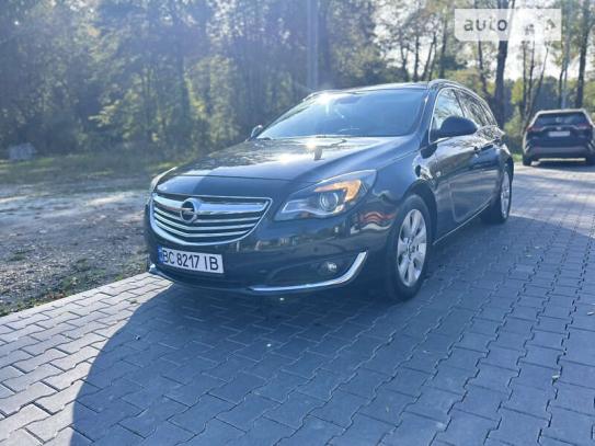 Opel Insignia 2014г. в рассрочку