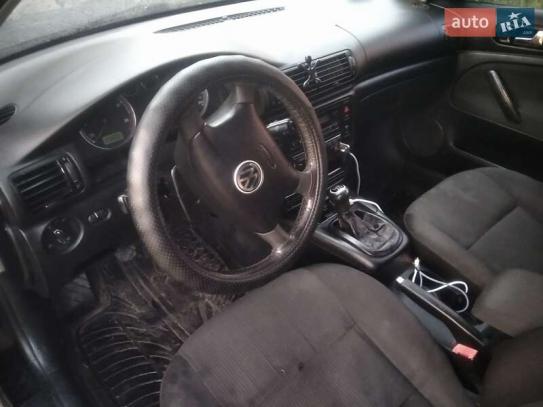Volkswagen Passat
                          2002г. в рассрочку