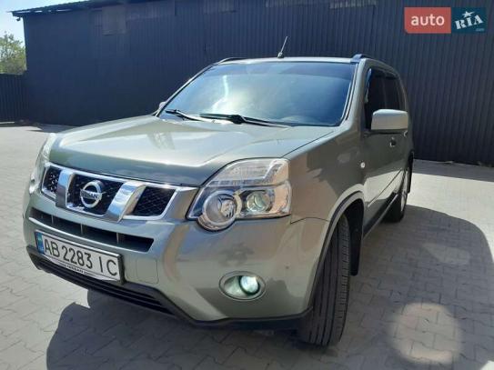 Nissan X-trail                         2011г. в рассрочку