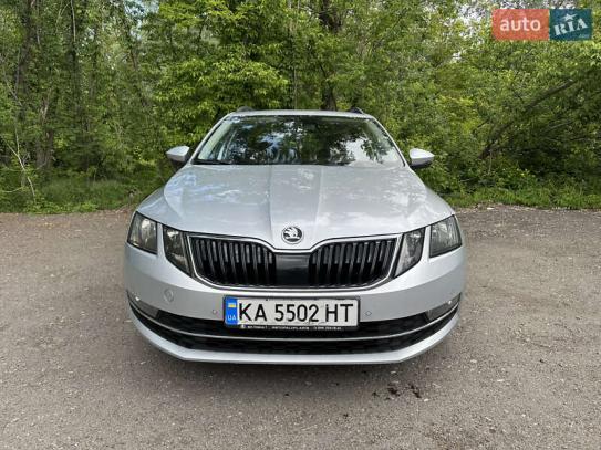Skoda Octavia
                         2018г. в рассрочку
