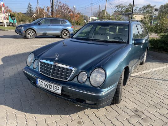 Mercedes-benz E 270 cdi 2001р. у розстрочку