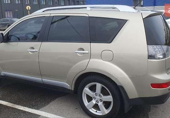 Mitsubishi Outlander xl 2008г. в рассрочку