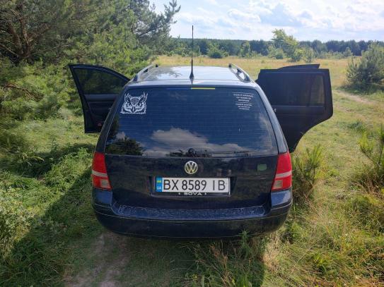 Volkswagen Golf
                            2003г. в рассрочку