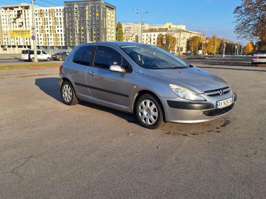 Peugeot 307 2004р. у розстрочку